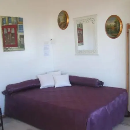 Hostnfly - Charming Studio In The Heart Of 4 People Cannes