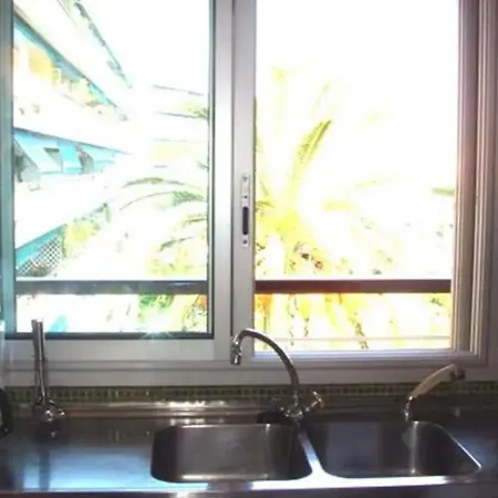Appartement Hostnfly - Charming Studio In The Heart Of 4 People *